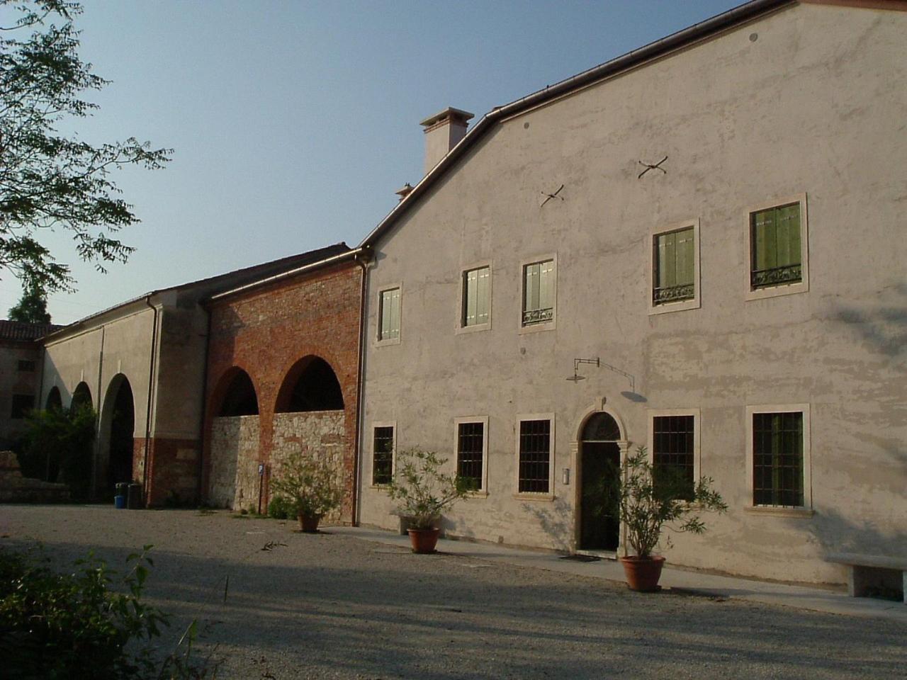 Agriturismo La Sophora 몬테갈델라 외부 사진